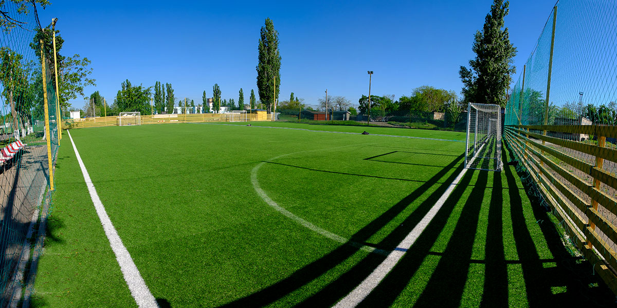 synthetic-sports-turf-installation