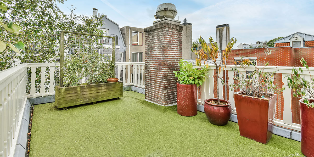 fake-grass-for-patio