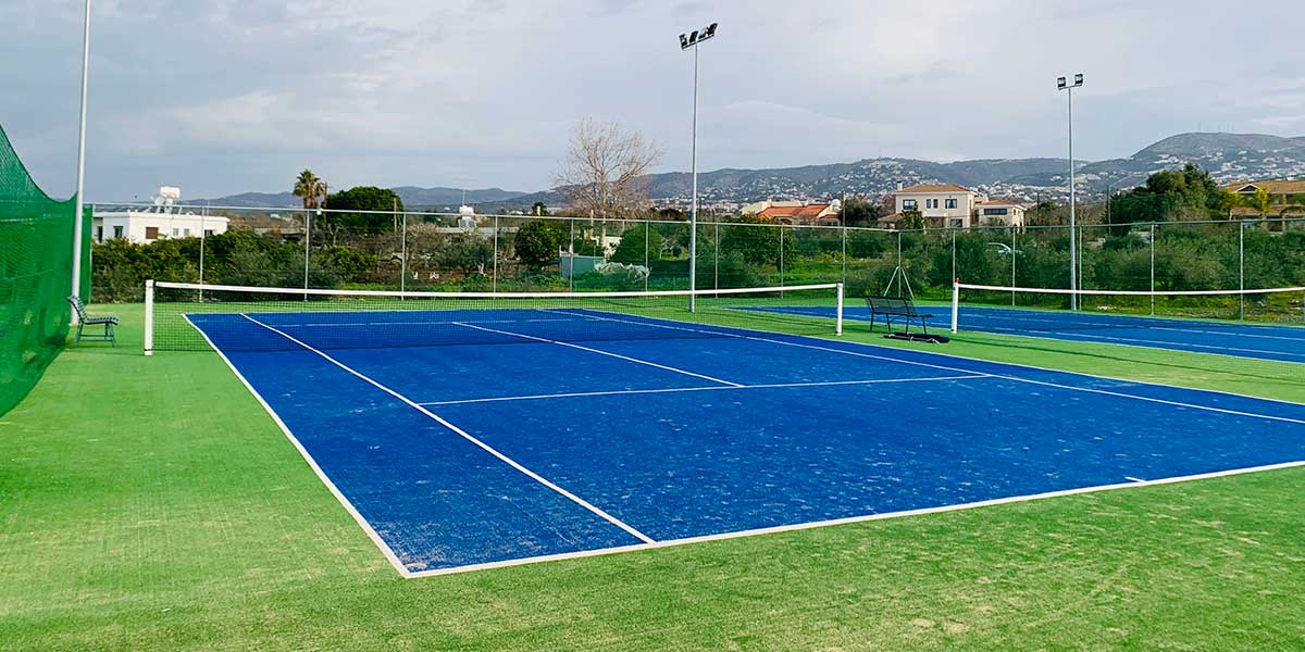 artificial grass tennis court